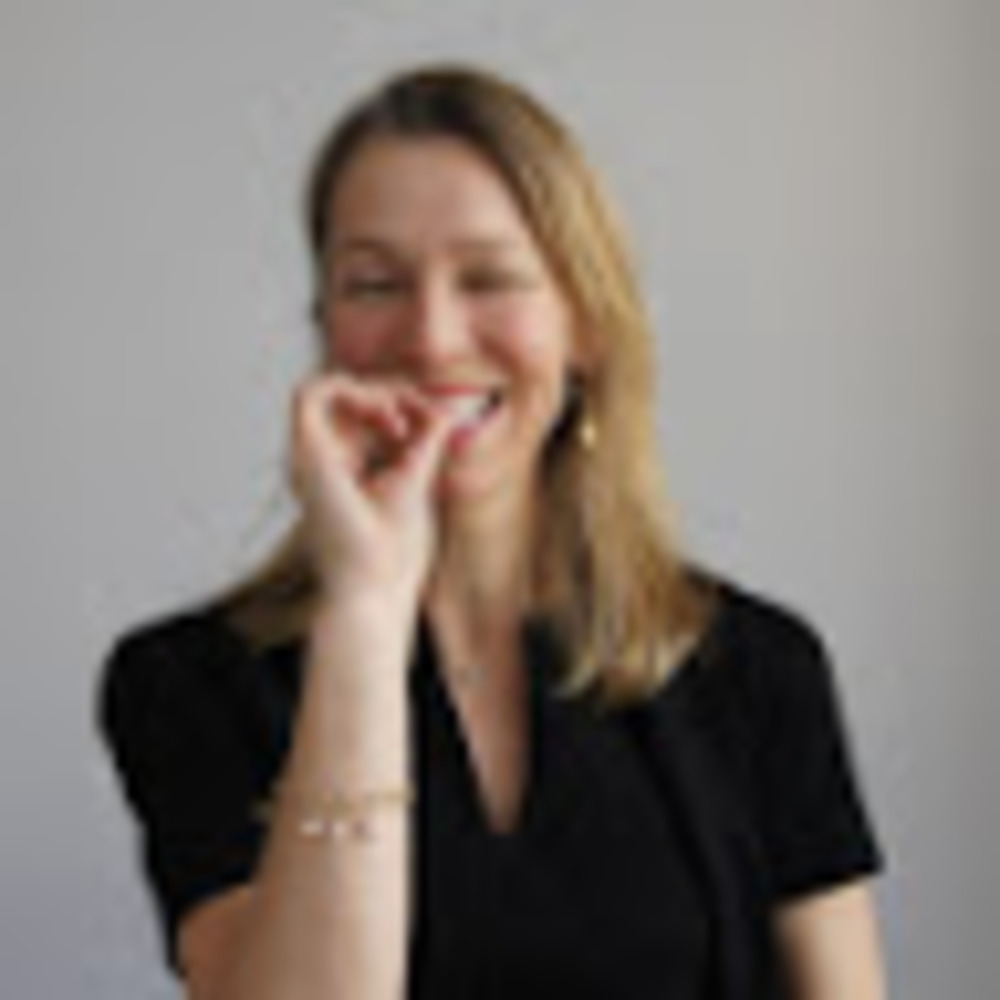 Meet your Posher, Pauline